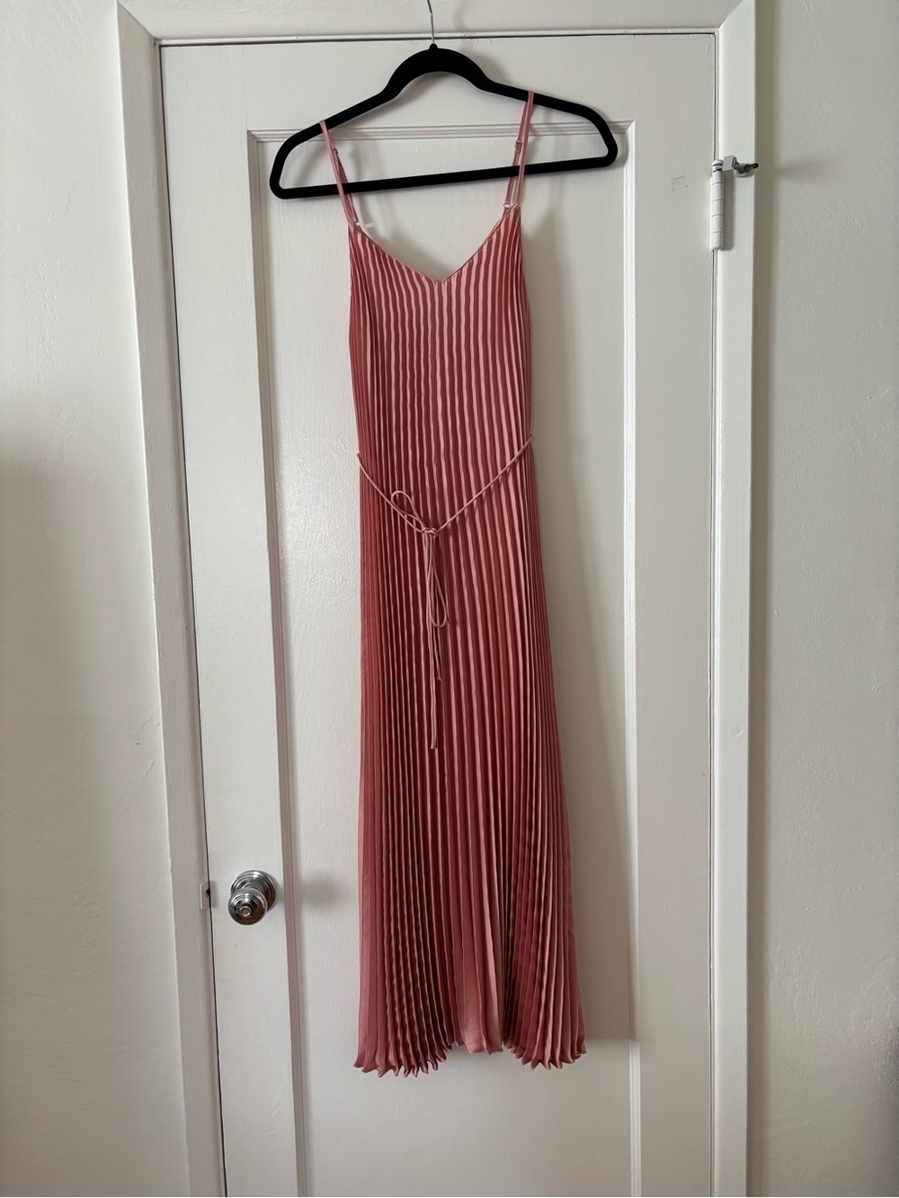 Banana Republic Pleated Spaghetti-Strap Midi Dress in Dusty Rose